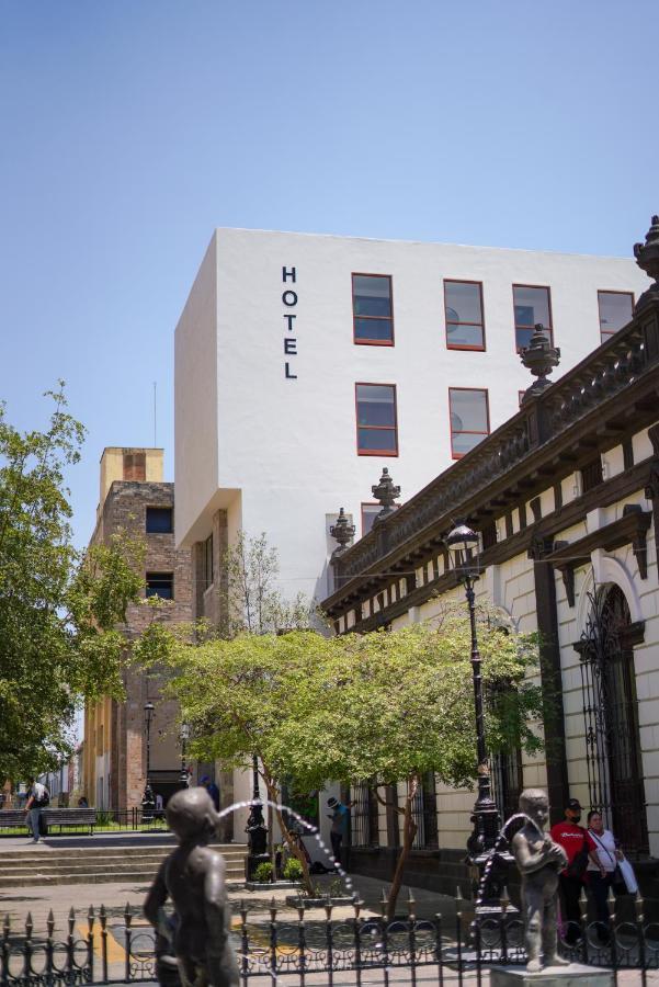 Six Hotel Guadalajara Degollado Kültér fotó