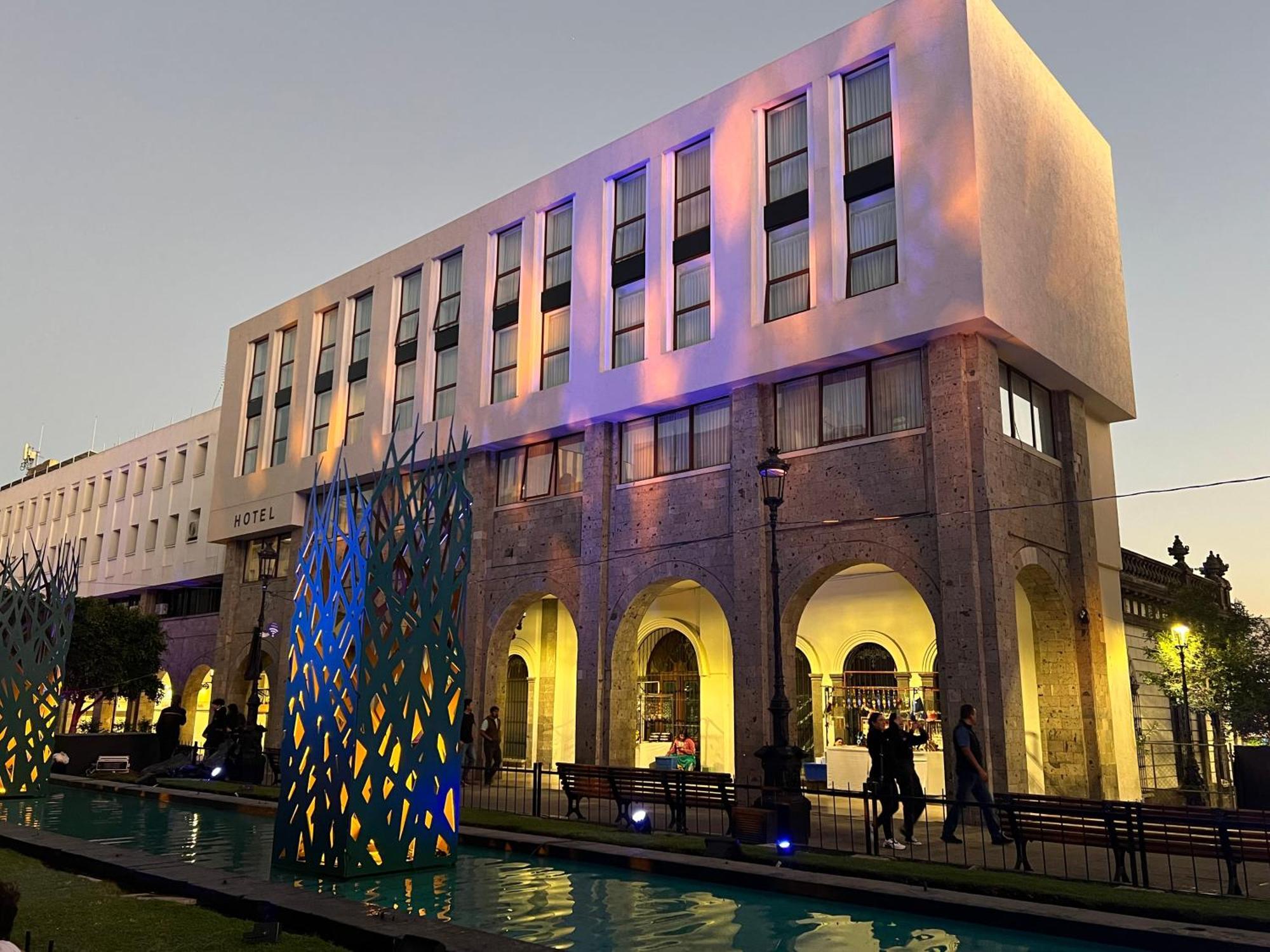 Six Hotel Guadalajara Degollado Kültér fotó
