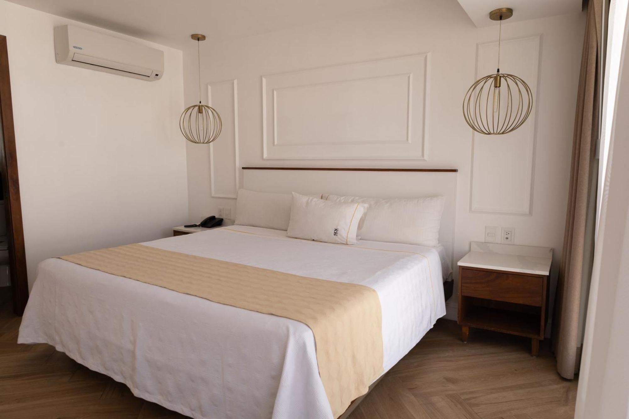 Six Hotel Guadalajara Degollado Kültér fotó