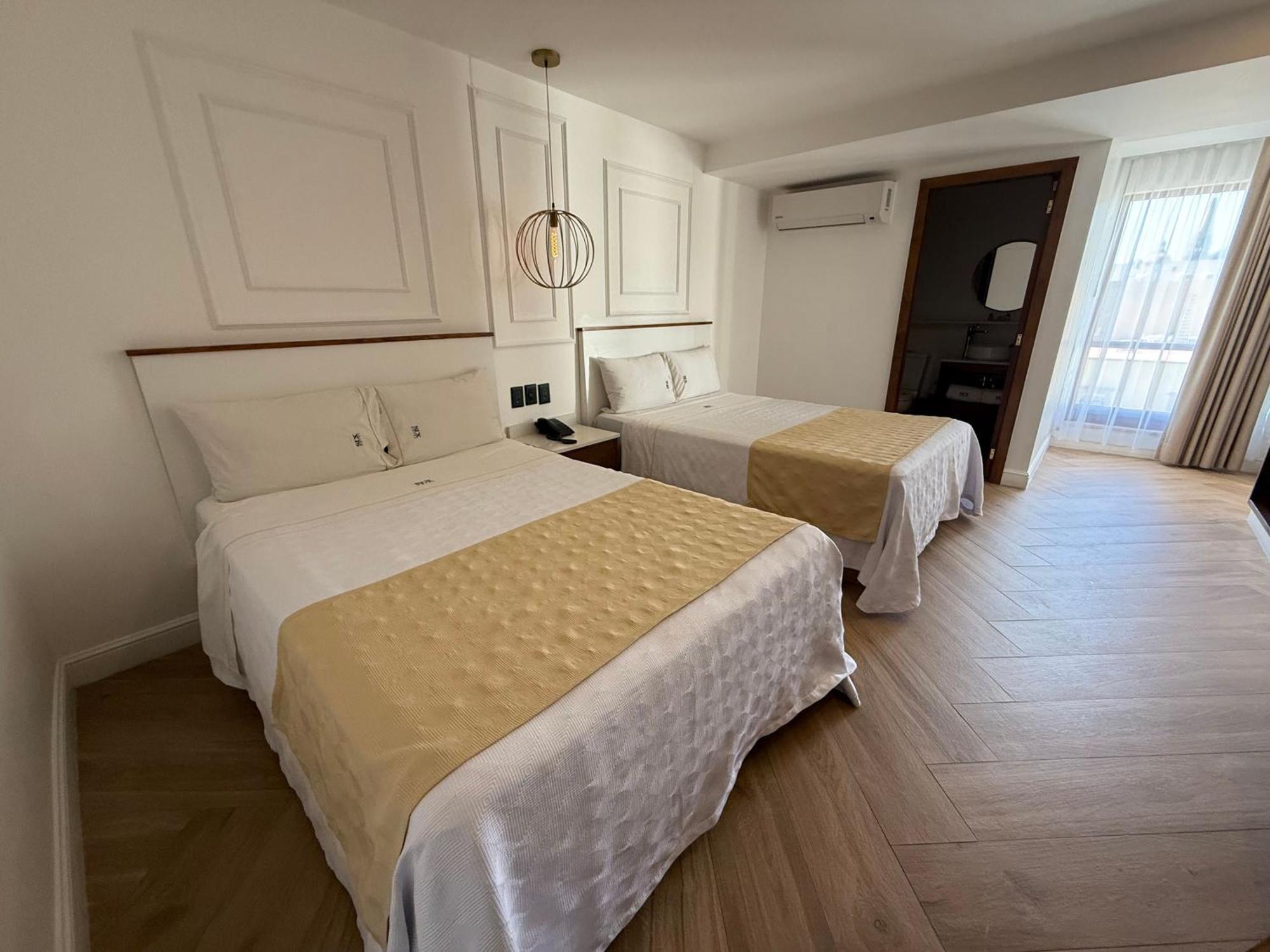 Six Hotel Guadalajara Degollado Kültér fotó